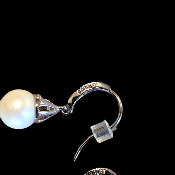 Beautiful Carolee drop pearl and crystal earrings - Picture 3 of 3